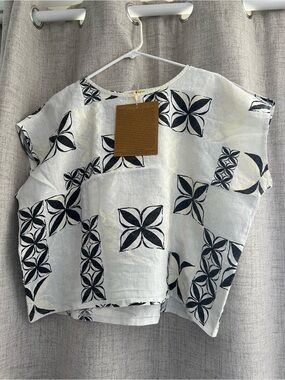 Kealopiko NWT Block Print Linen Top